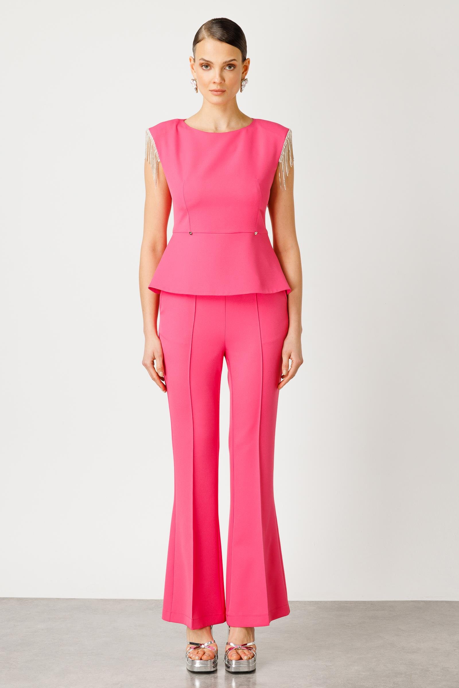 Modailgi  Omuzdan Taş Püsküllü Beli Zincir Detaylı Kolsuz Bluz Pembe