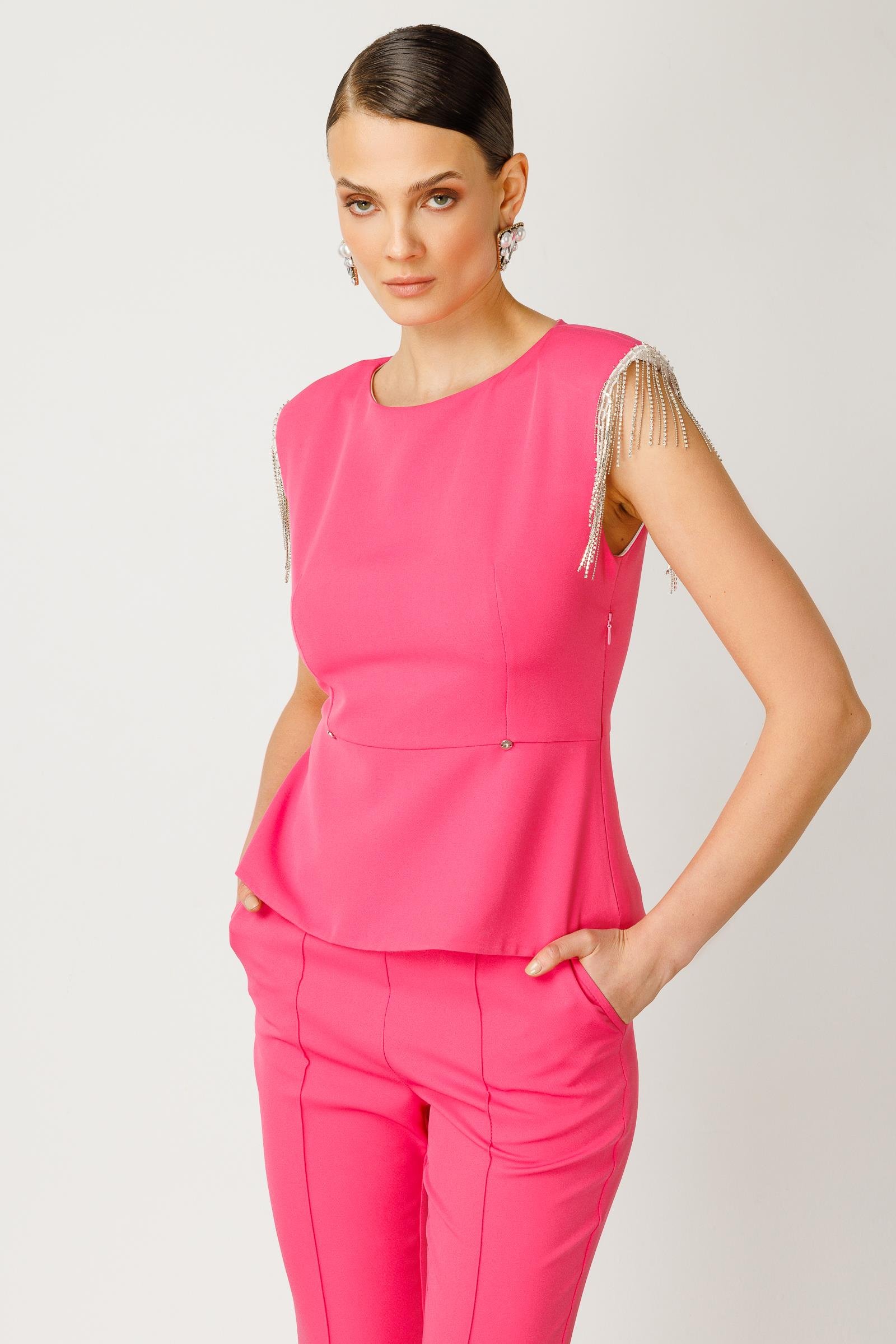 Modailgi  Omuzdan Taş Püsküllü Beli Zincir Detaylı Kolsuz Bluz Pembe