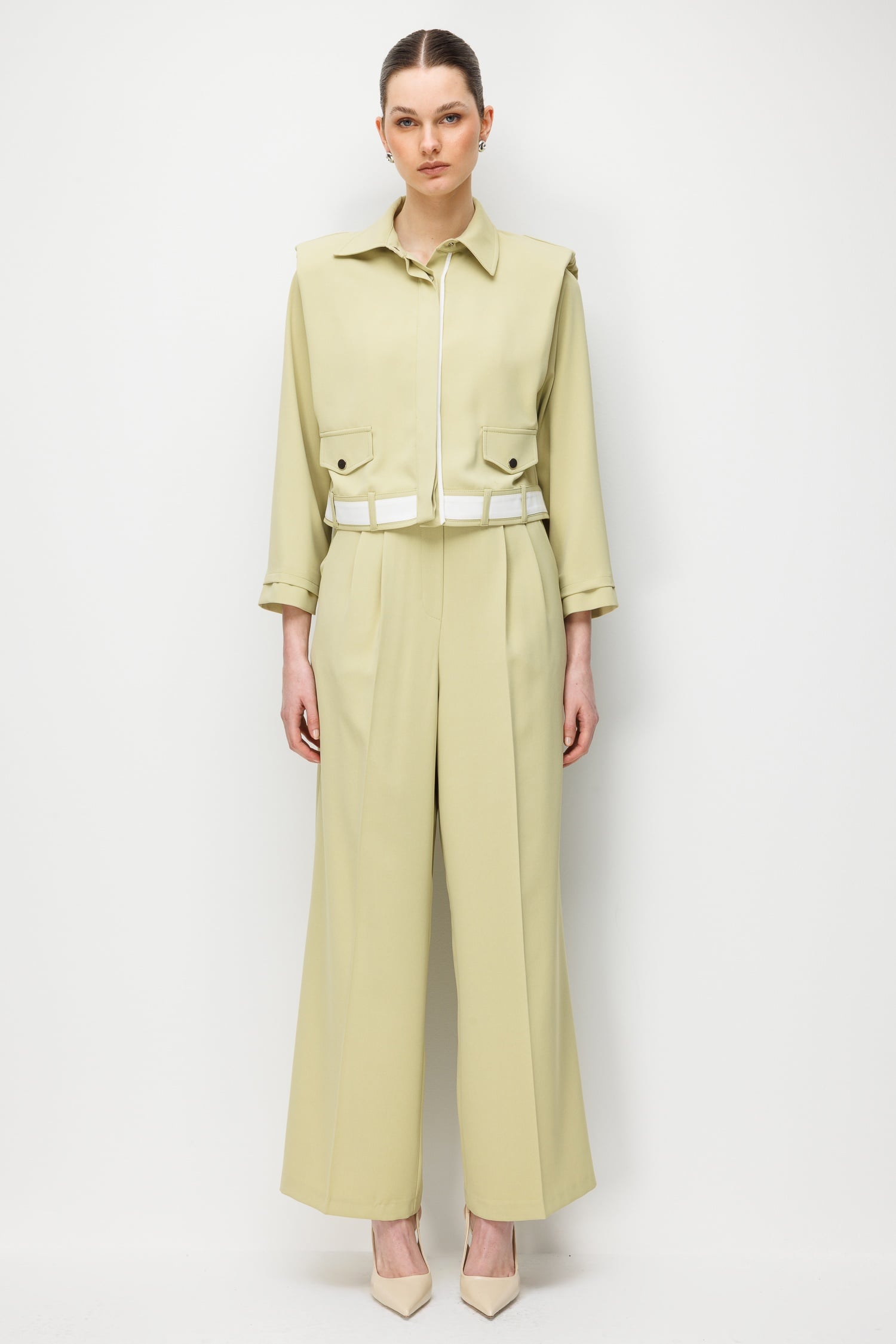 Modailgi  Omzu Vatkalı Çıtçıt Kapamalı Mont - 40104 Mint