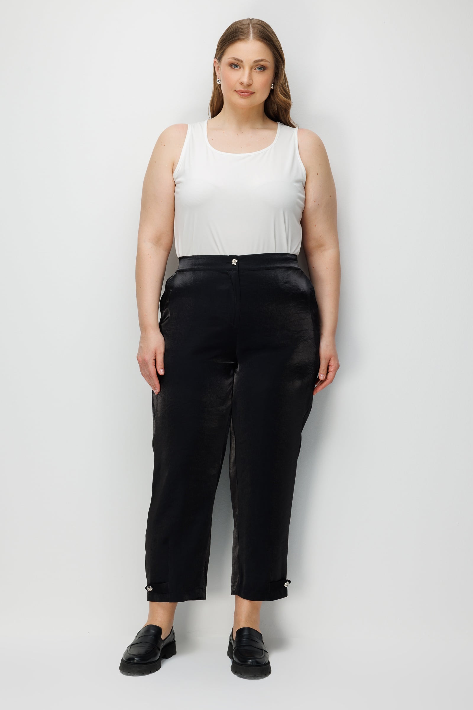 Modailgi  Paçaları Apoletli Yan Cep Rahat Kalıp Pantolon - 40129 Siyah