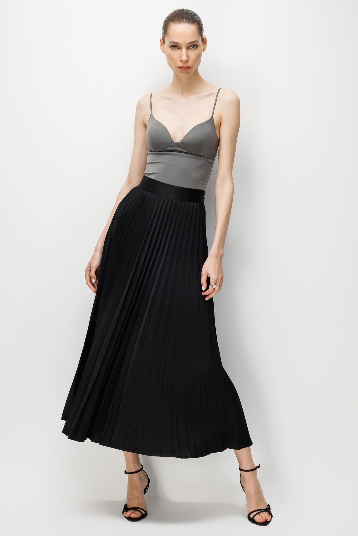 Modailgi  Plisoley Saten Uzun Etek - 15104 Siyah