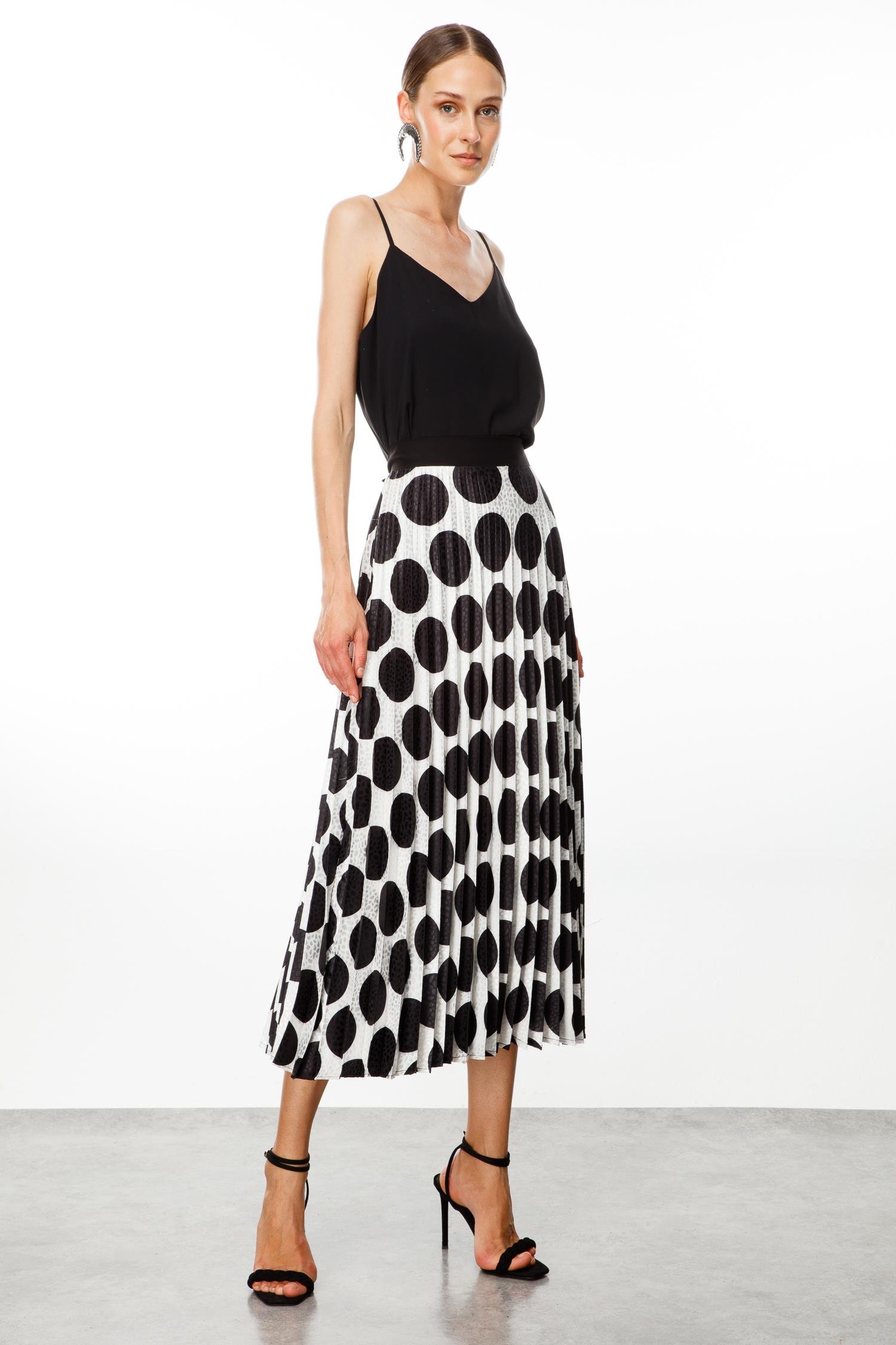 Modailgi  Puantiye Desen Jakarlı Uzun Plisoley Etek Ekru