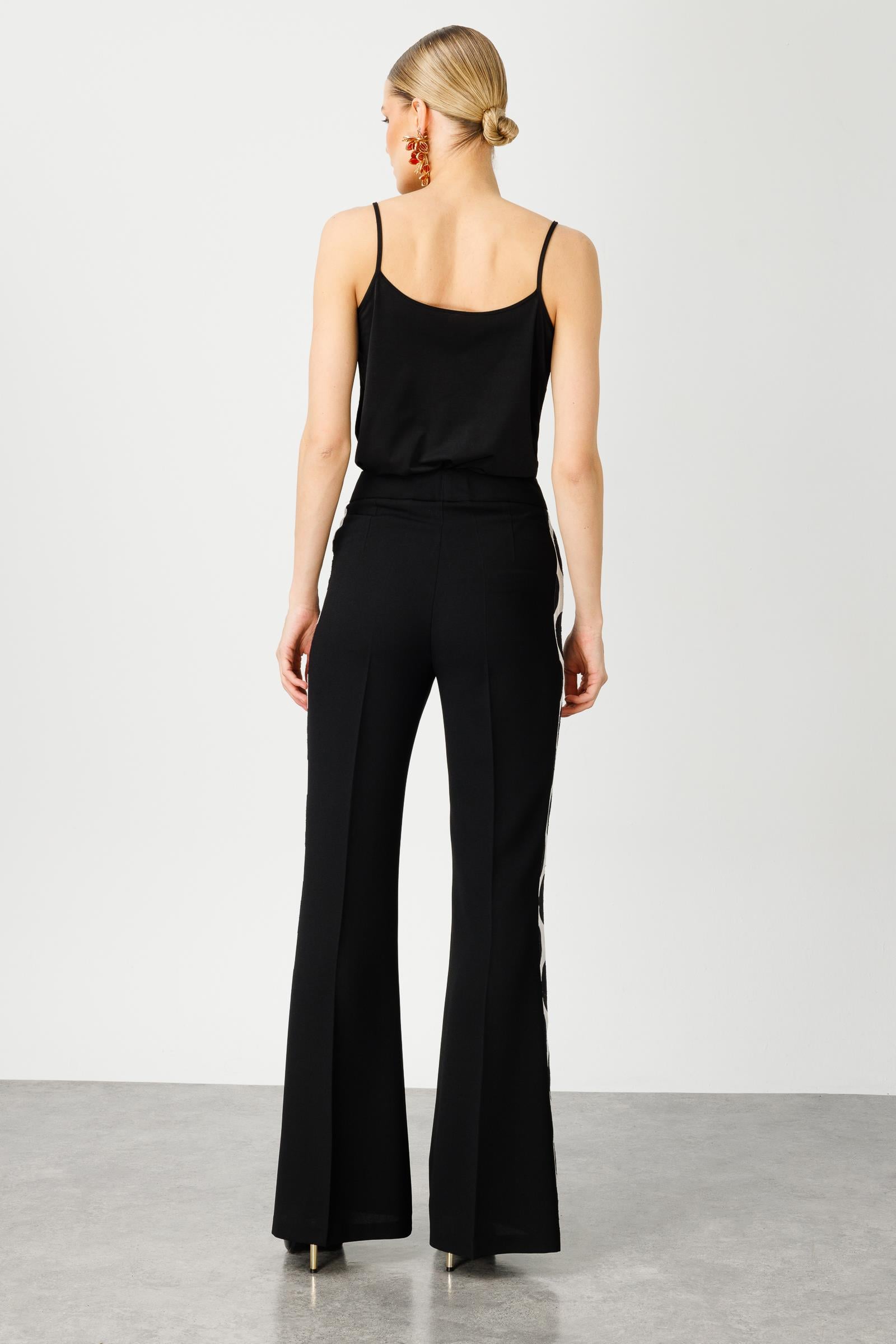 Modailgi  Puantiye Şeritli İspanyol Paça Pantolon - 7564 Siyah