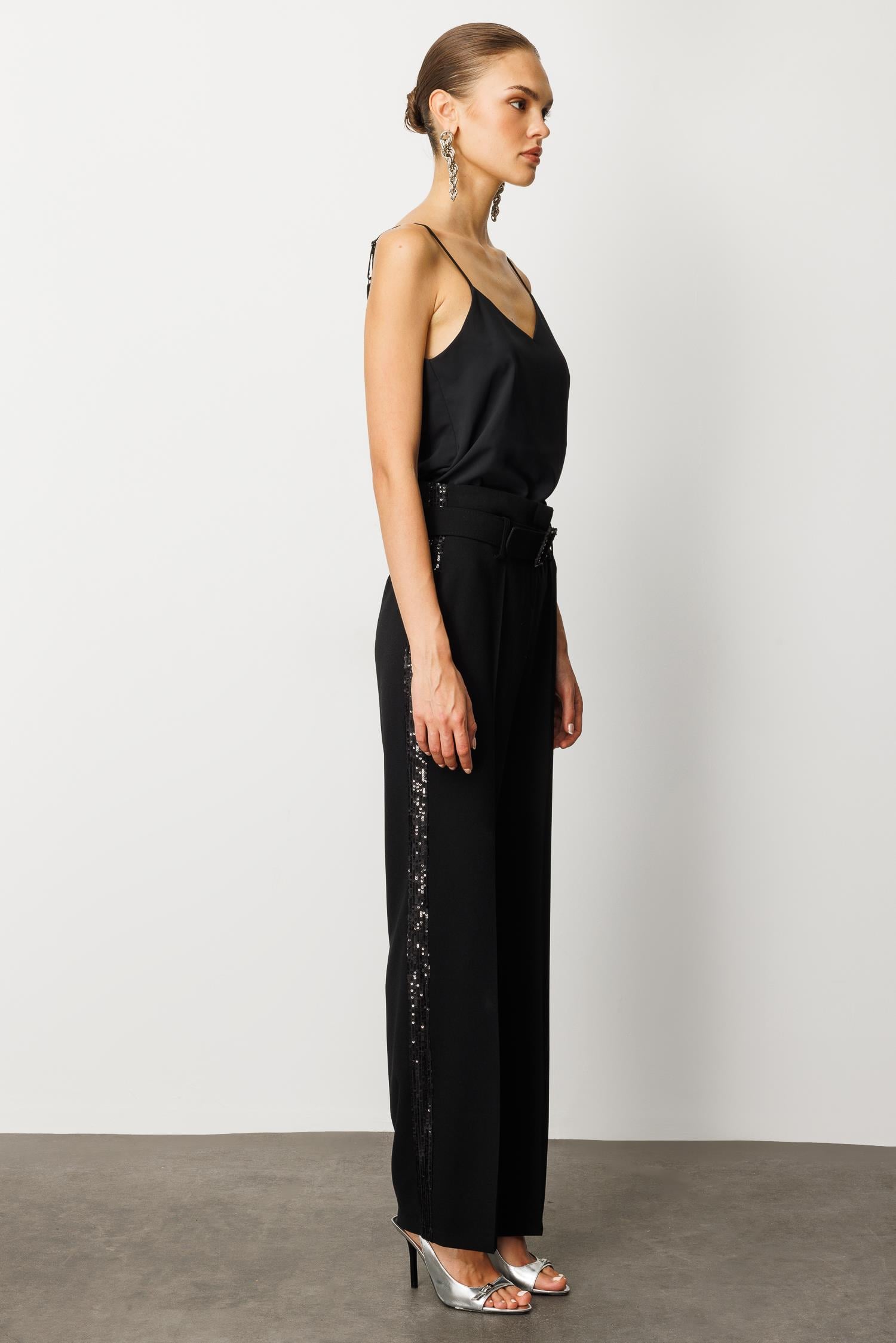 Modailgi  Pul Payet Şeritli Pantolon Siyah