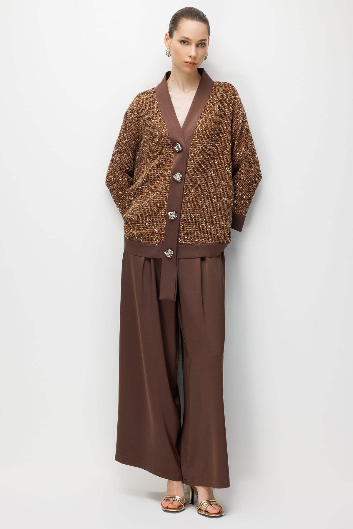Modailgi  Pullu Fileli Oversize Düğme Detaylı Ceket - 40124 Kahve