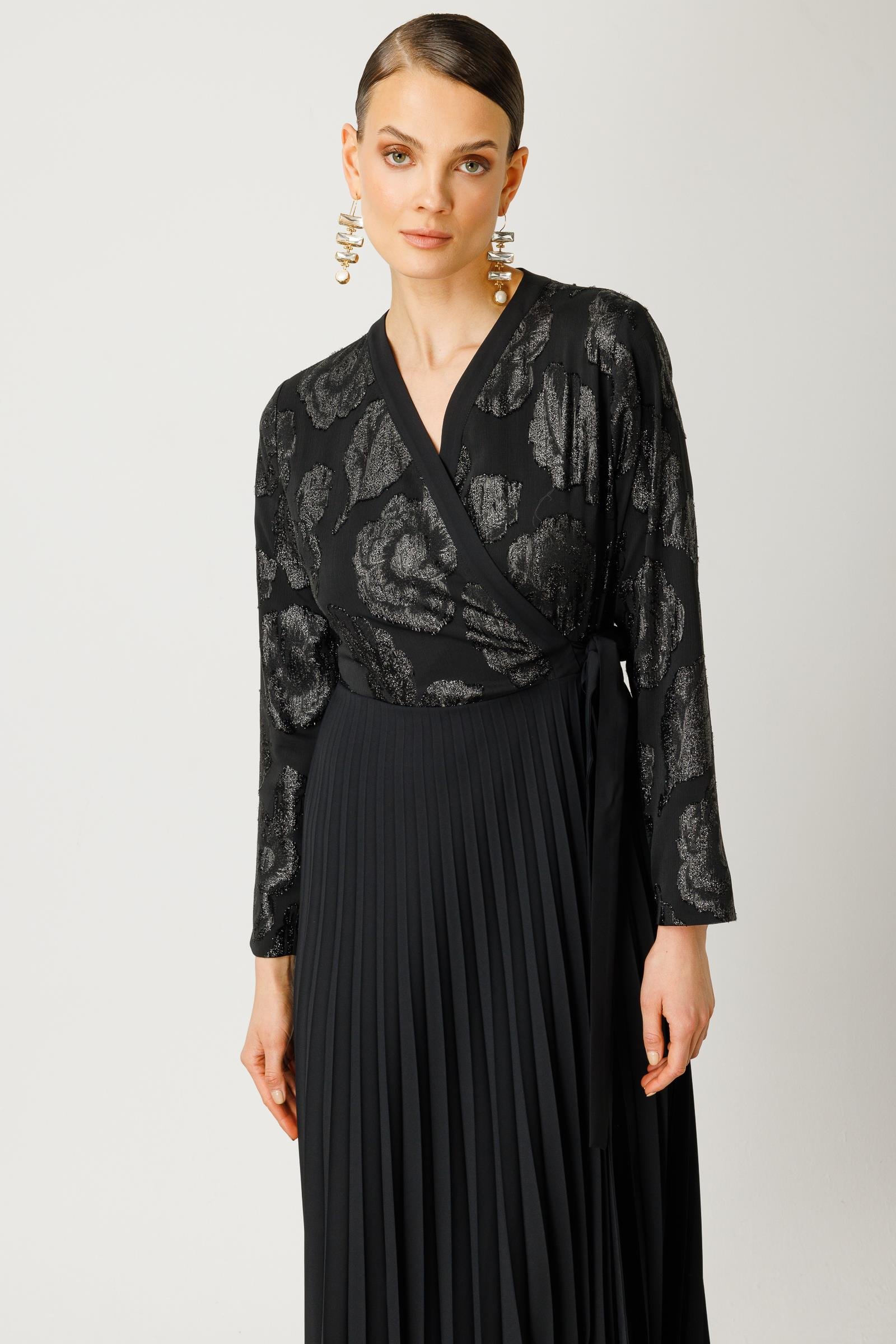 Modailgi  Simli Çiçek Jakarlı Eteği Plisoley Kruvaze Elbise Siyah