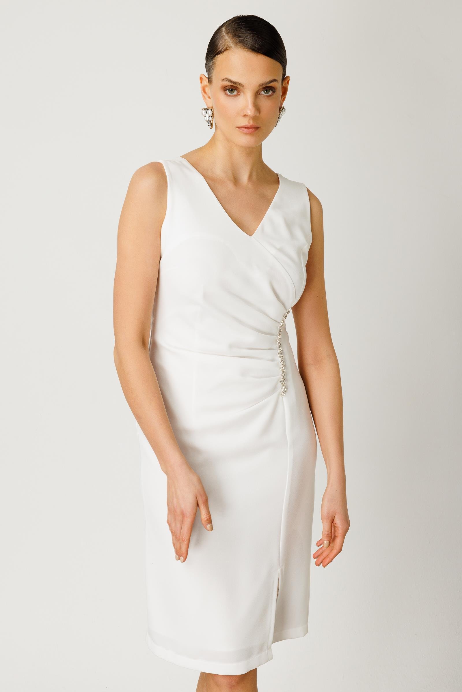 Modailgi  Taş Detaylı Midi Boy Kolsuz Elbise Ekru