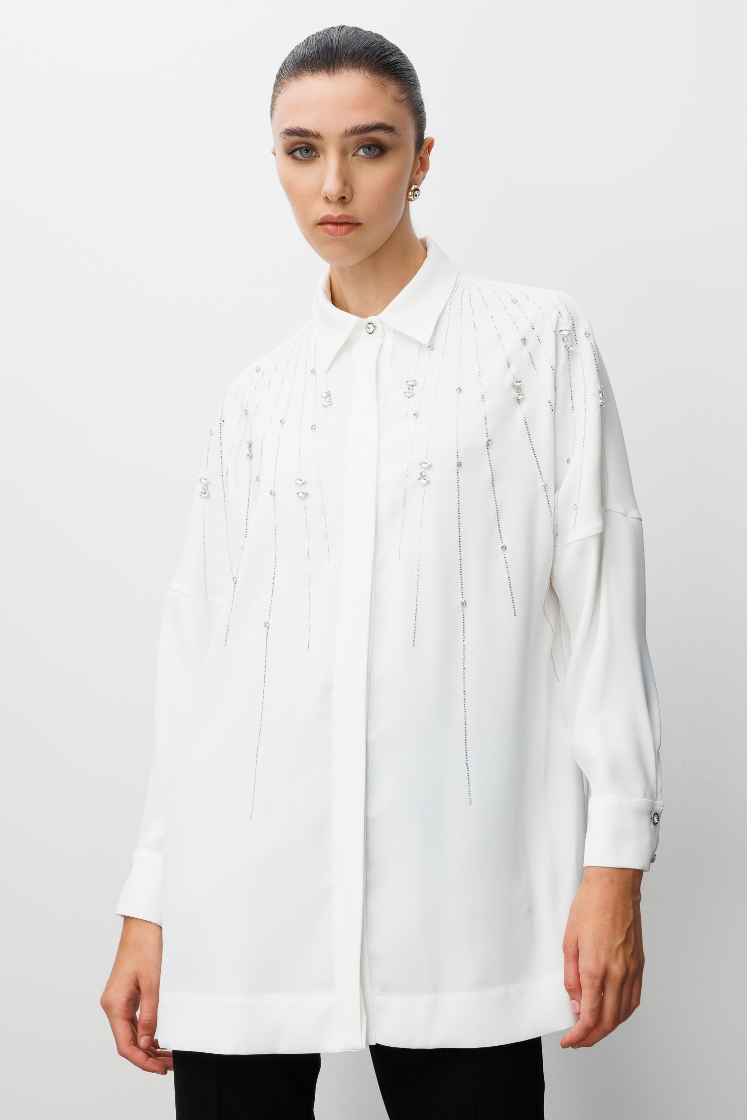 Modailgi  Taş Dizgi Detaylı Gizli Pat Oversize Gömlek Ekru