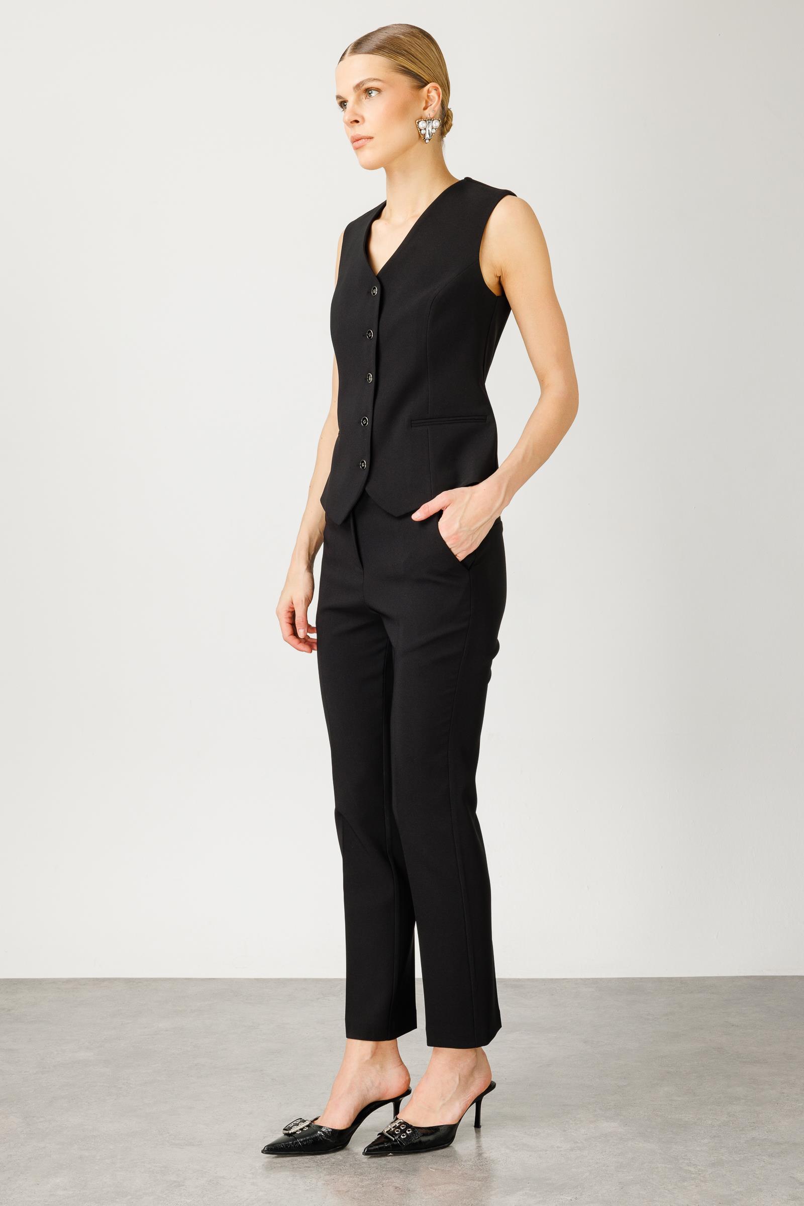 Modailgi  Toka Detaylı Yelek Siyah