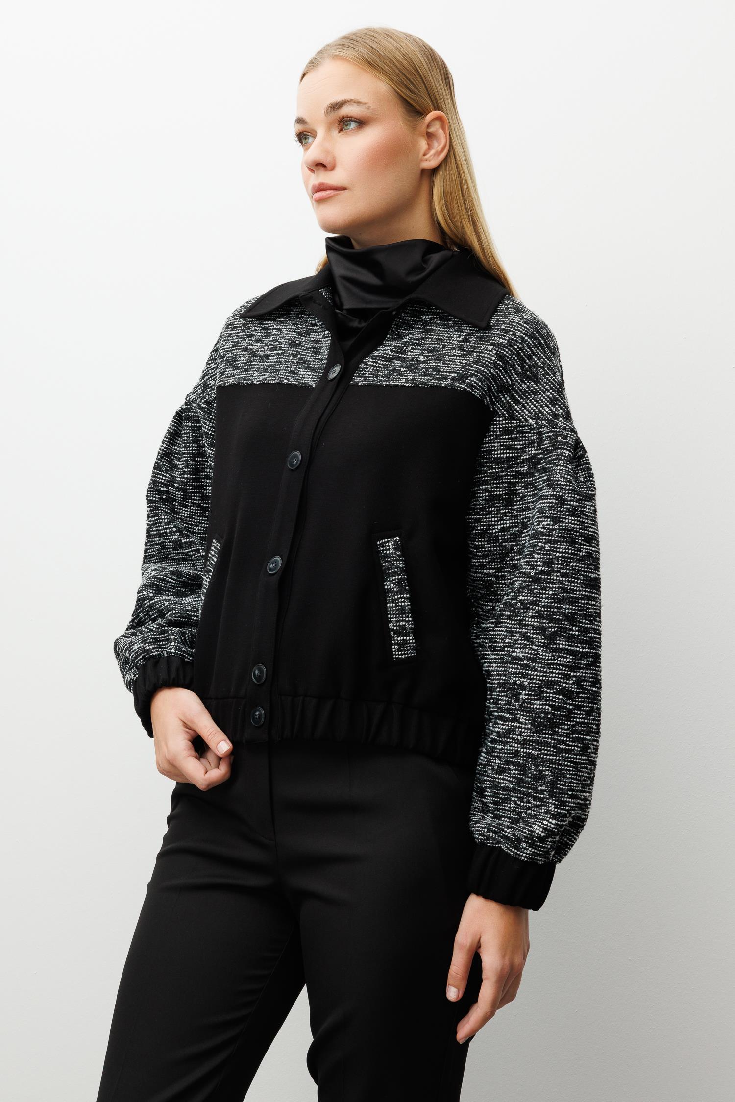 Modailgi  Tuvit Kumaş Garni Detaylı Kolları Pileli Kısa Örme Mont - 40011 Siyah