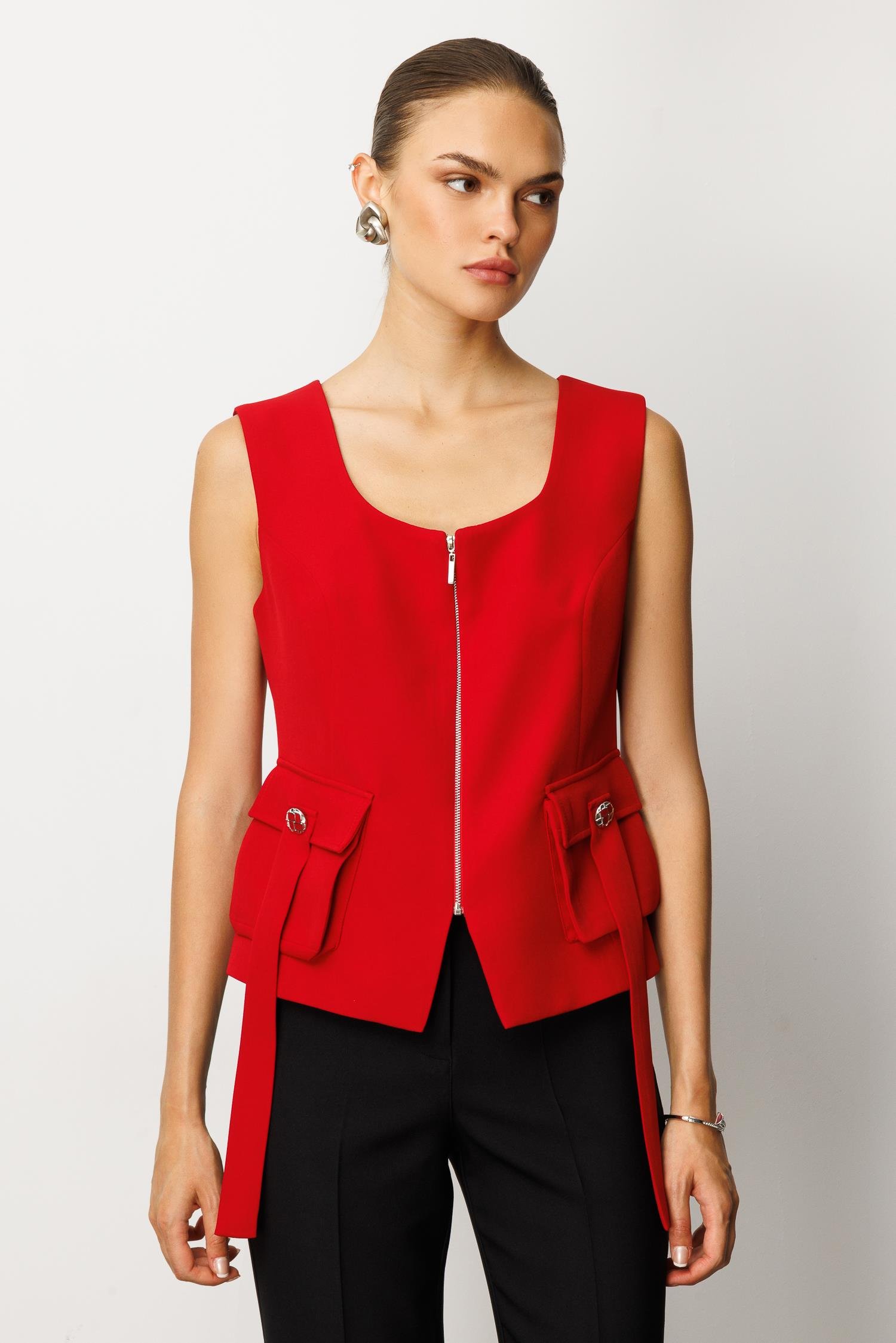 Modailgi  U Yaka Fermuar Kapamalı Torba Cepli Yelek Kırmızı