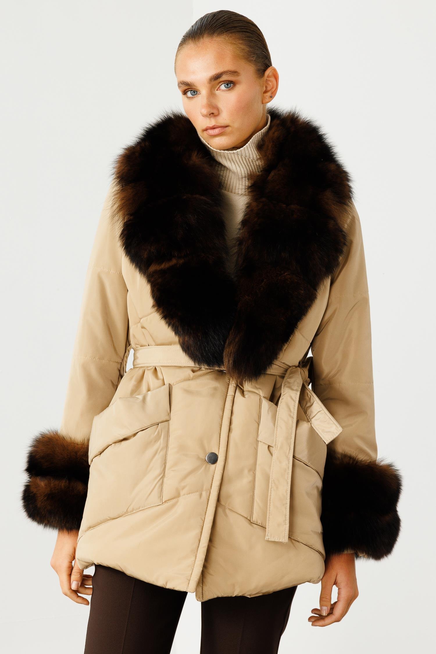 Modailgi  Yakası ve Kol Manşeti Kürklü Şişme Kaban Bej