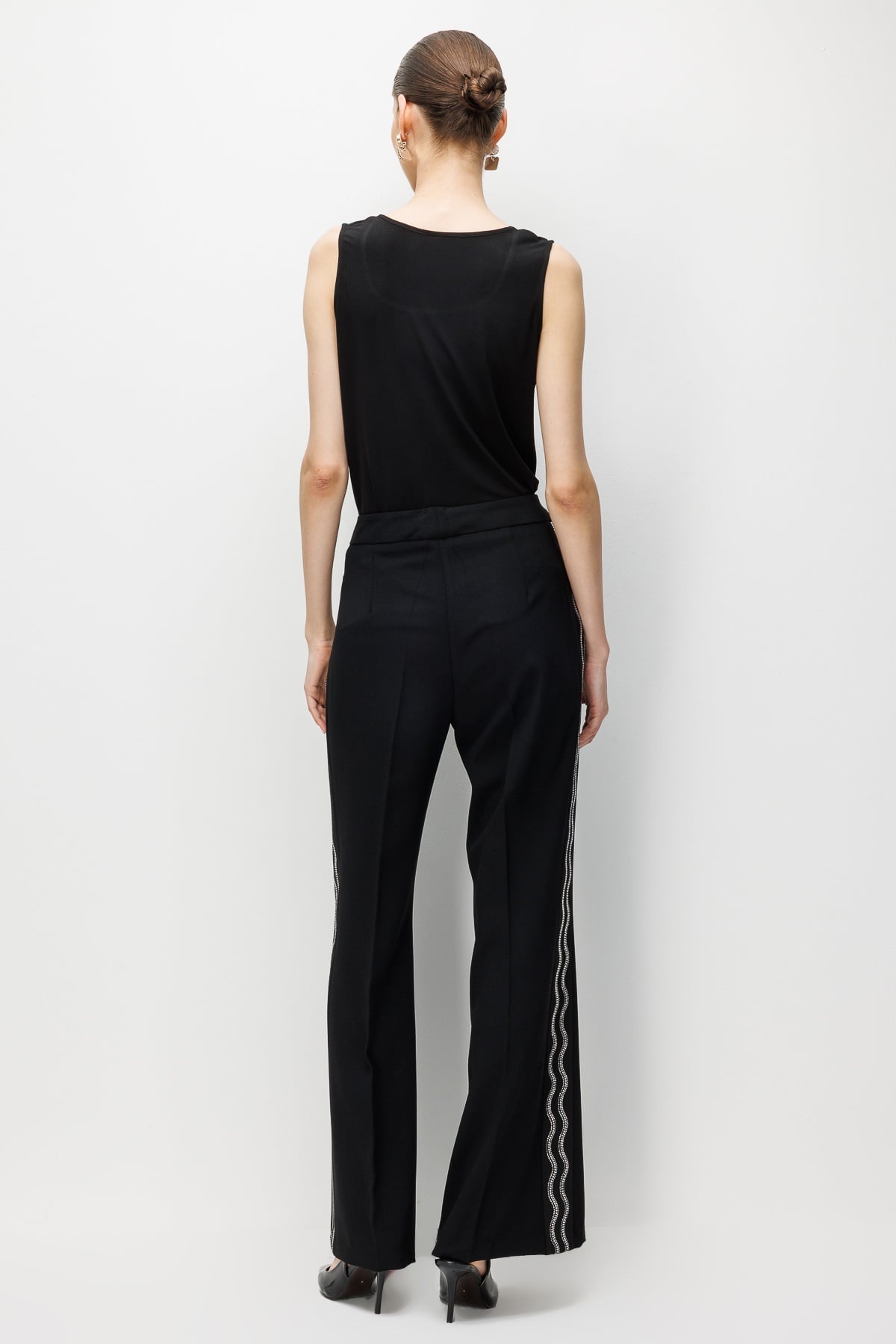 Modailgi  Yanları Şerit Taş Detaylı İspanyol Paça Pantolon - 75018 Siyah