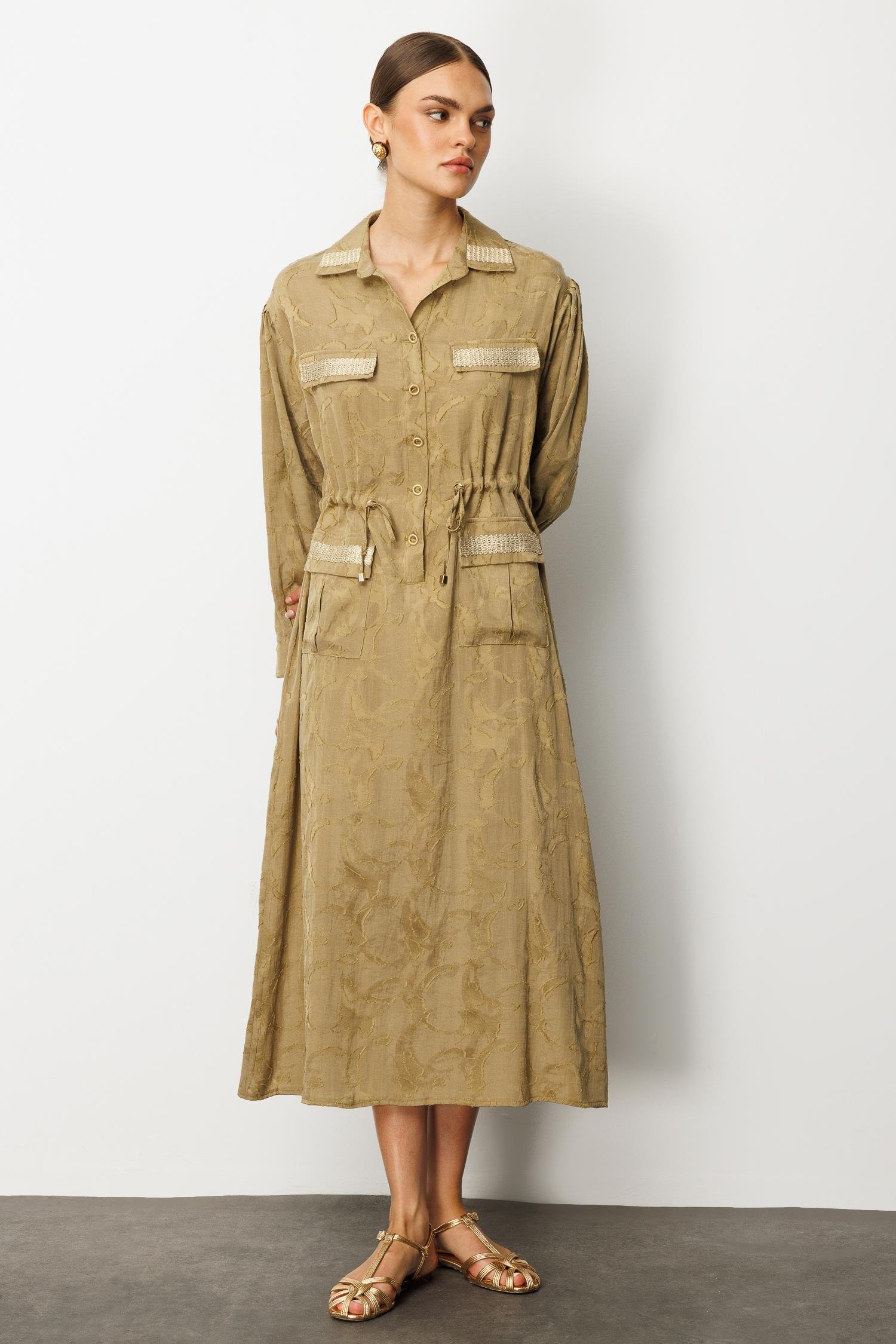 Modailgi  Yarım Patlı Beli Tünel Detaylı Cepli ve Aksesuarlı Uzun Elbise Yağ Yeşili