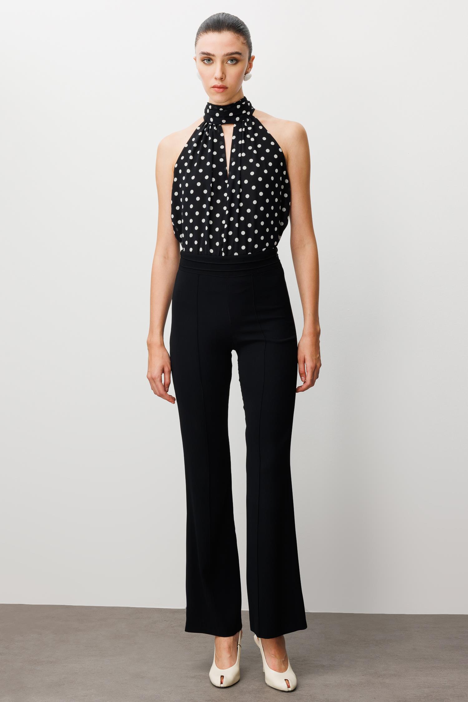 Modailgi  Yüksek Bel Nevrüllü İspanyol Paça Pantolon Siyah