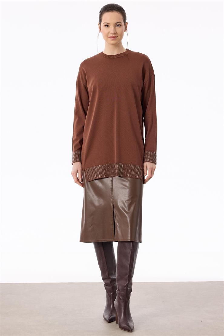 Arkadan Öne Dönen Taş Baskılı Rayon Tunik KAHVE