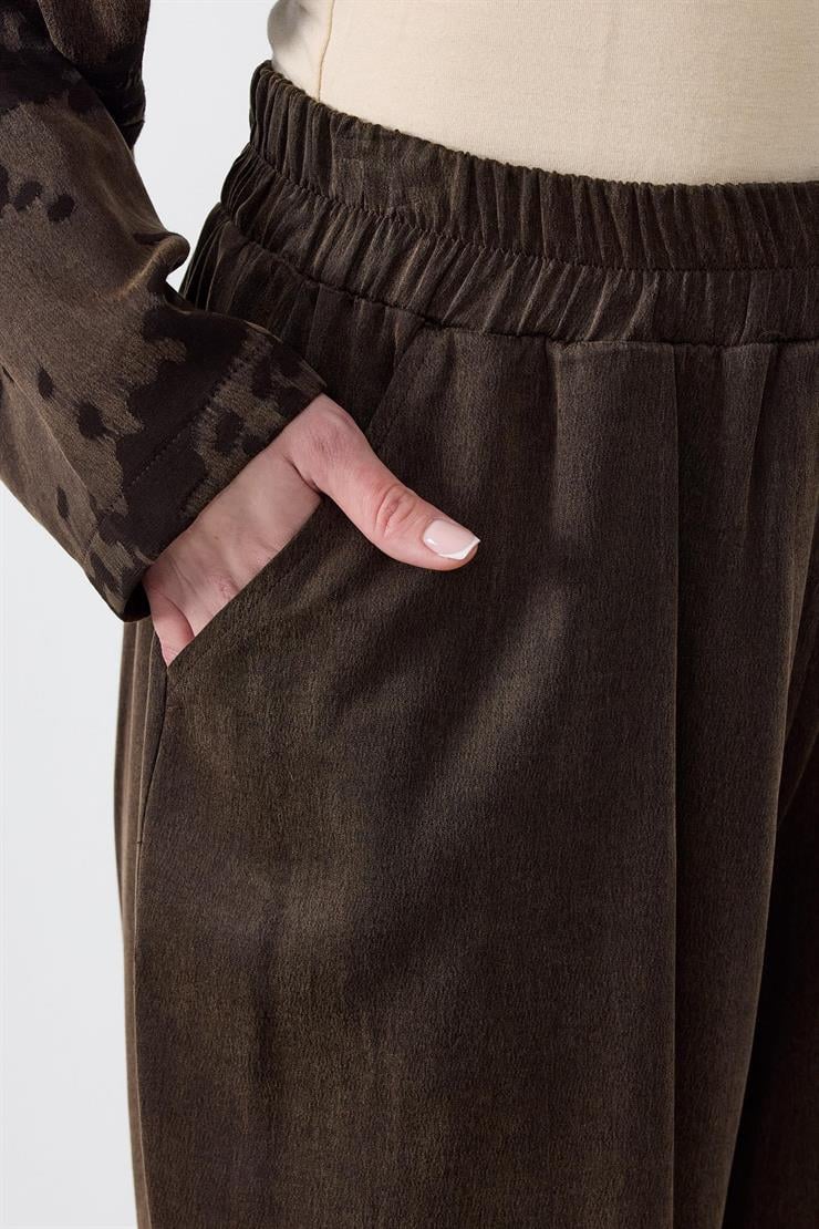 Asimetrik Ön Detaylı Pantolonlu İkili Takım KAHVE