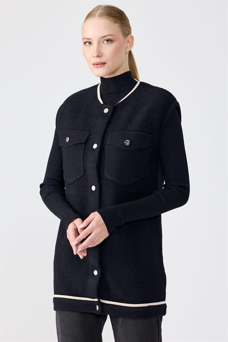 Cep Detaylı Triko Yelek SİYAH