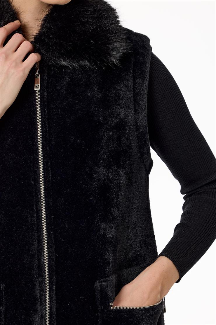 Cepleri Ve Önü Fermuarlı Yelek SİYAH