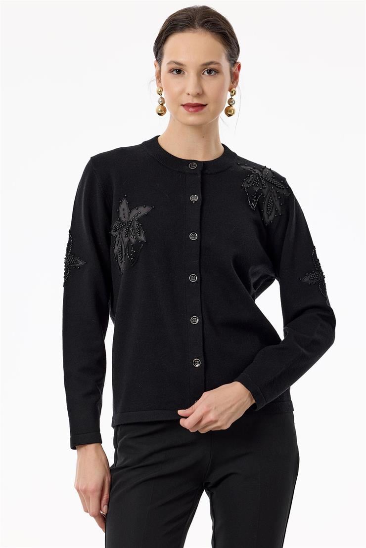 Çiçek Aplikeli Triko Hırka SİYAH