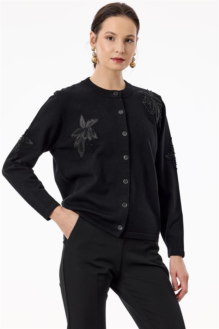 Çiçek Aplikeli Triko Hırka SİYAH