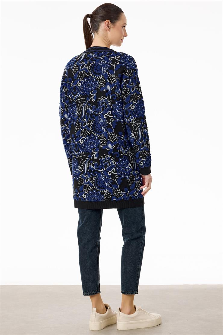 Çiçek Desenli Kabartmalı Triko Hırka SİYAHSAKS