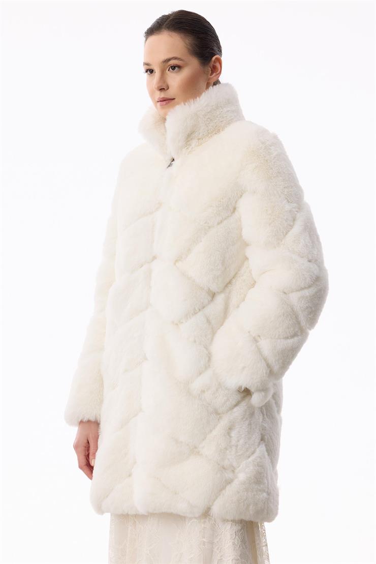 Deri Detaylı Verev Çizgili Kürk Kaban EKRU