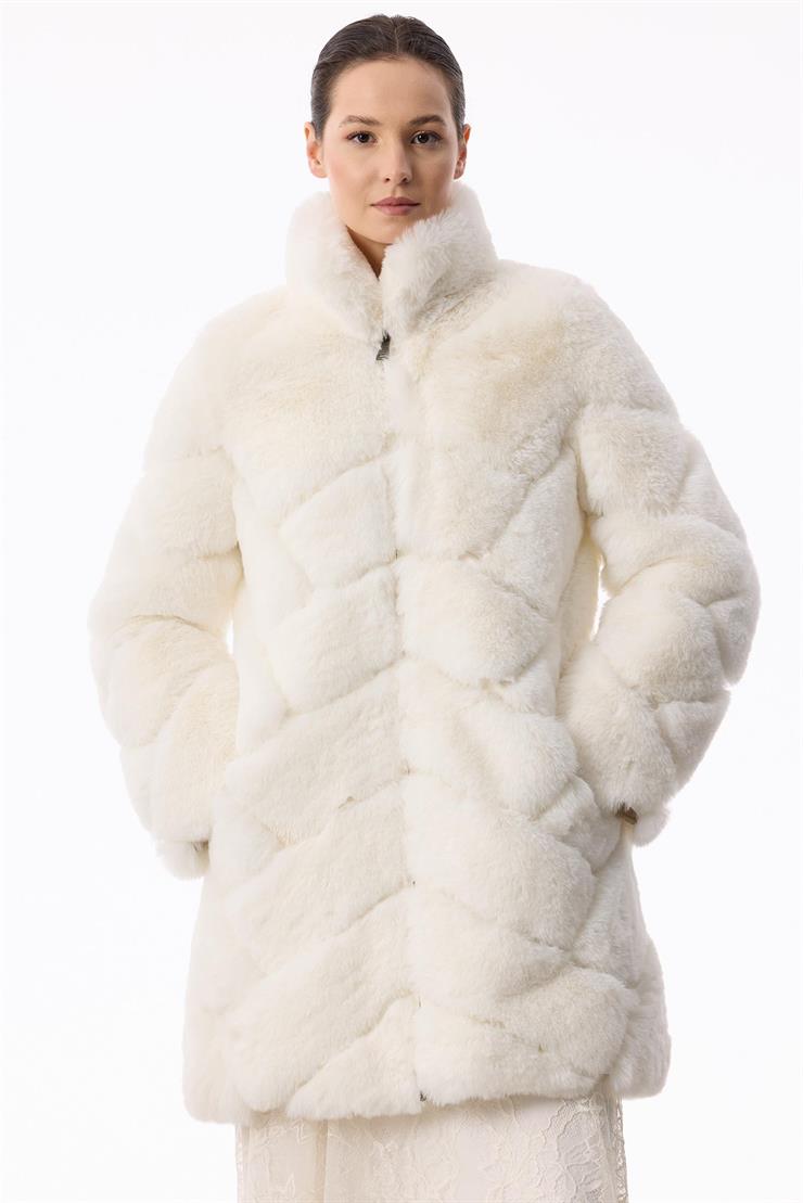 Deri Detaylı Verev Çizgili Kürk Kaban EKRU