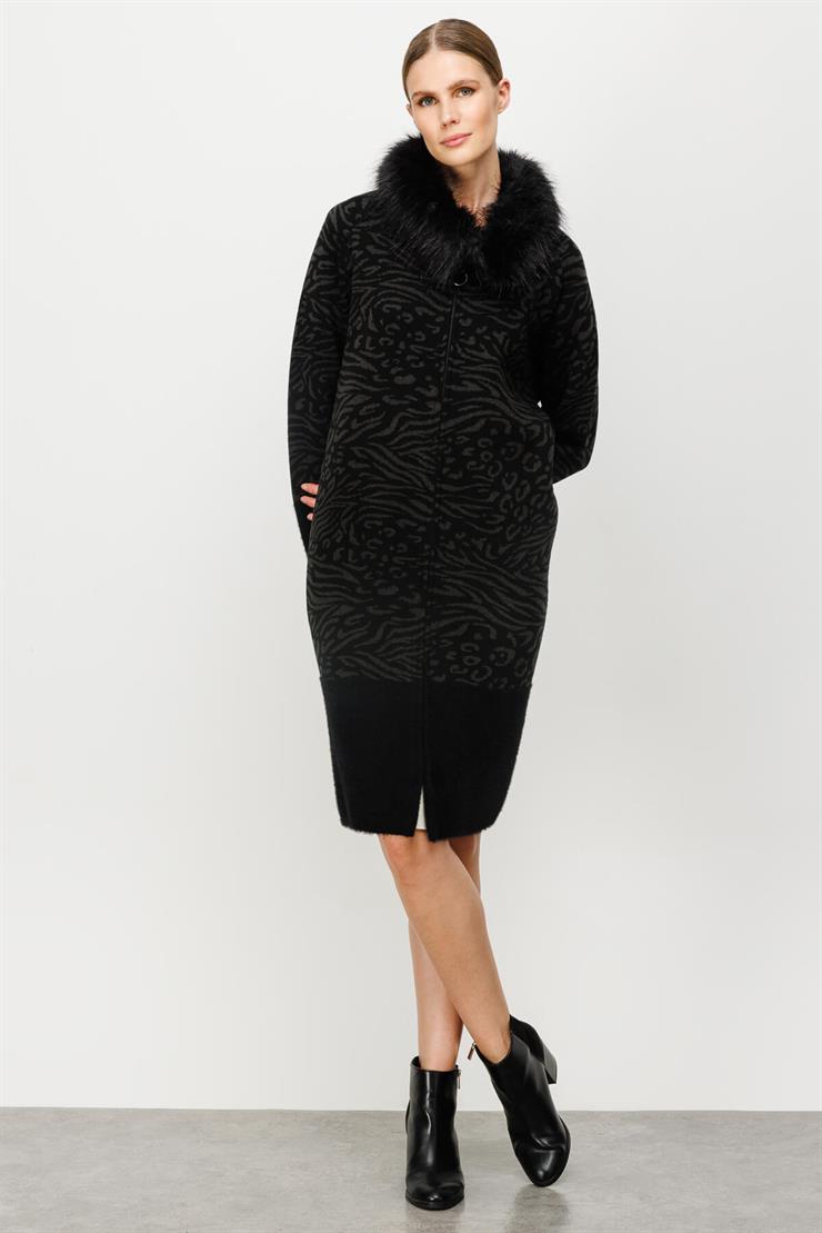 Desenli Kürk Yaka Detaylı Triko Hırka-Siyah-Füme