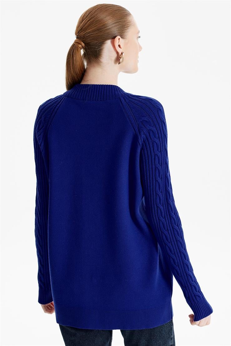 Fermuarlı Kolları Saç Örgülü Hırka SAKS