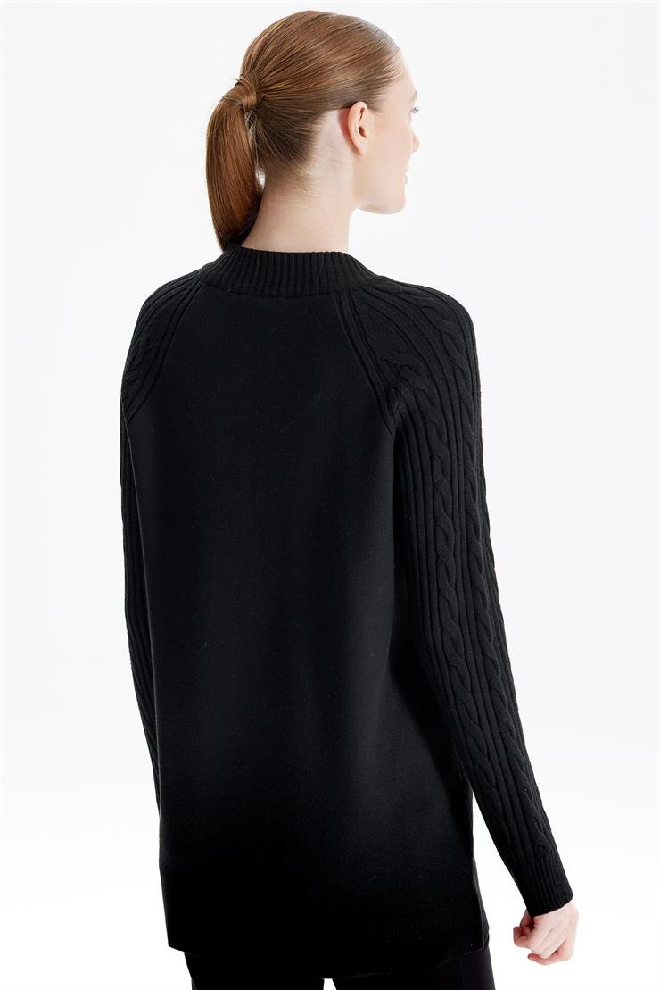 Fermuarlı Kolları Saç Örgülü Hırka SİYAH