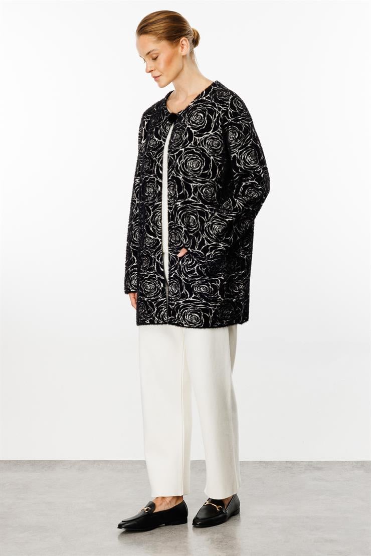 Gül Desenli Angored Ceket-Siyah-Ekru