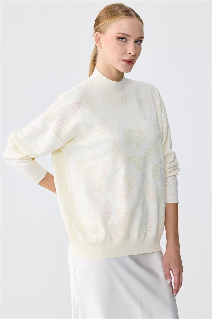 İşlemeli Yarım Balıkcı Yaka Bluz EKRU