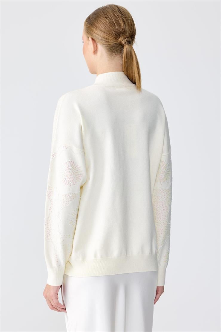 İşlemeli Yarım Balıkcı Yaka Bluz EKRU