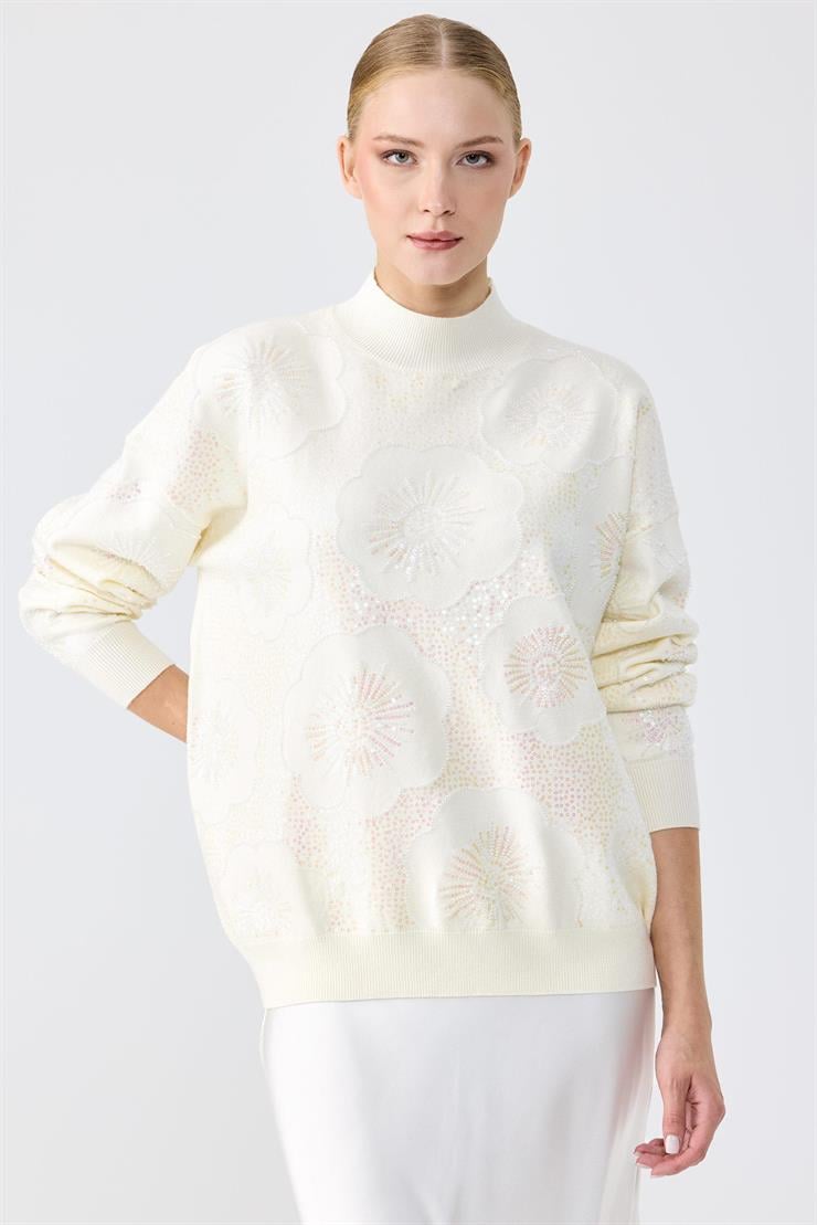 İşlemeli Yarım Balıkcı Yaka Bluz EKRU