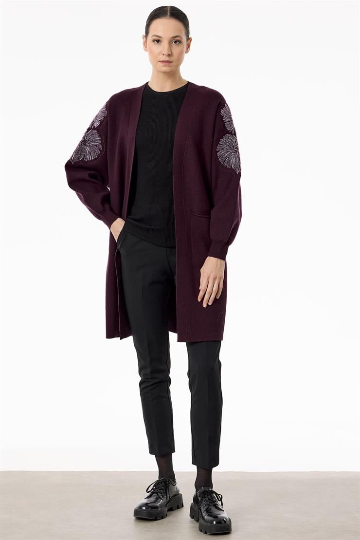 Kolları Yaprak İşlemeli Triko Hırka KIRMIZI