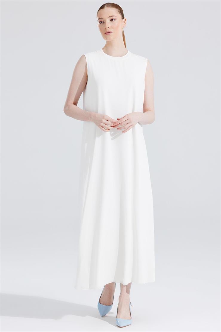 Kolsuz Sıfır Yakalı Elbise BEYAZ