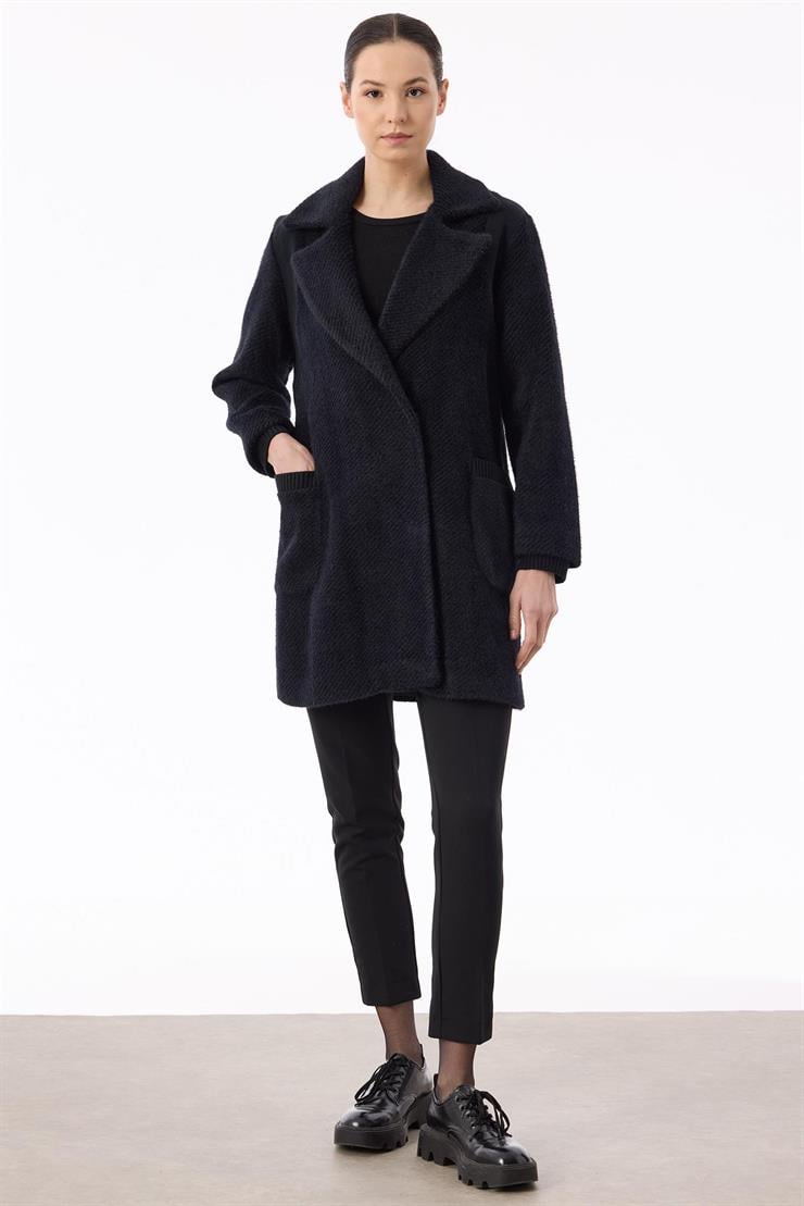 Kruvaze Gizli Çıtçıtlı Triko Kombinli Kaban SİYAH