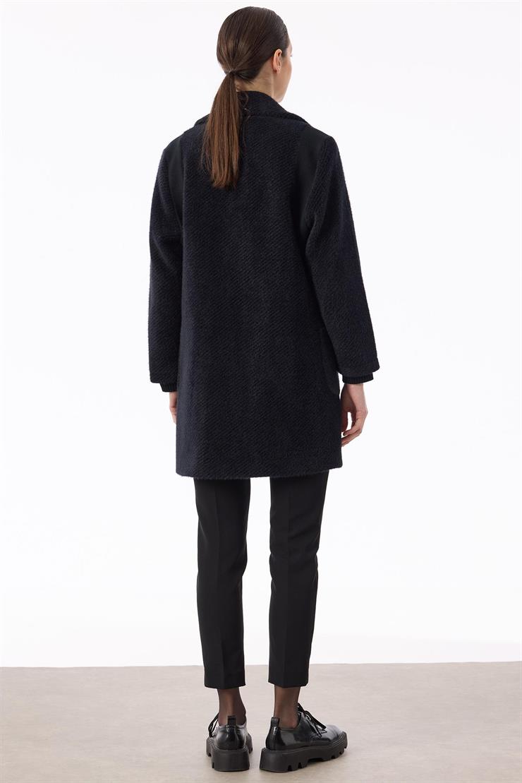 Kruvaze Gizli Çıtçıtlı Triko Kombinli Kaban SİYAH