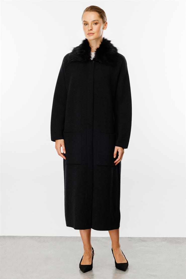 Kürk Detaylı Yün Pardesü-SİYAH