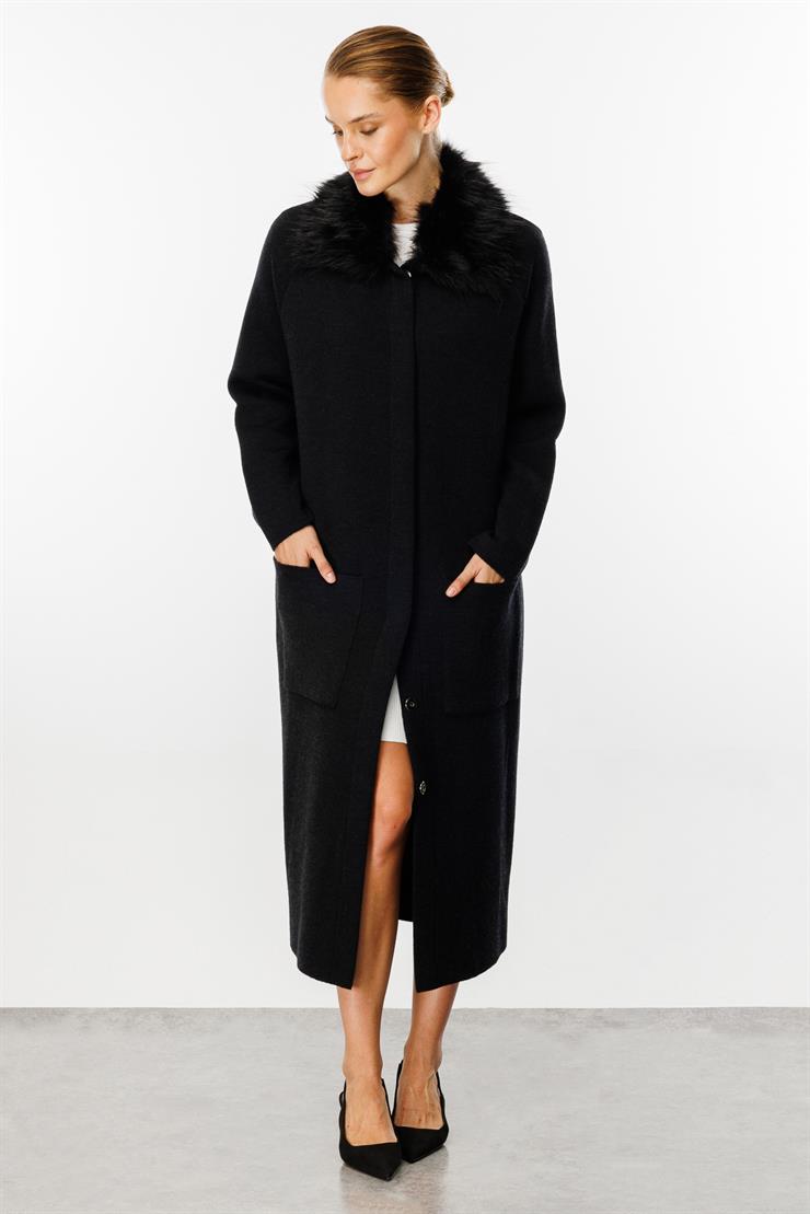 Kürk Detaylı Yün Pardesü-SİYAH