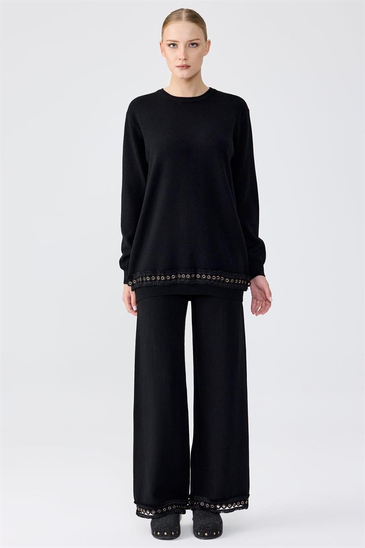 Kuş Gözü Aksesuarlı Pantolonlu Triko Takım SİYAH