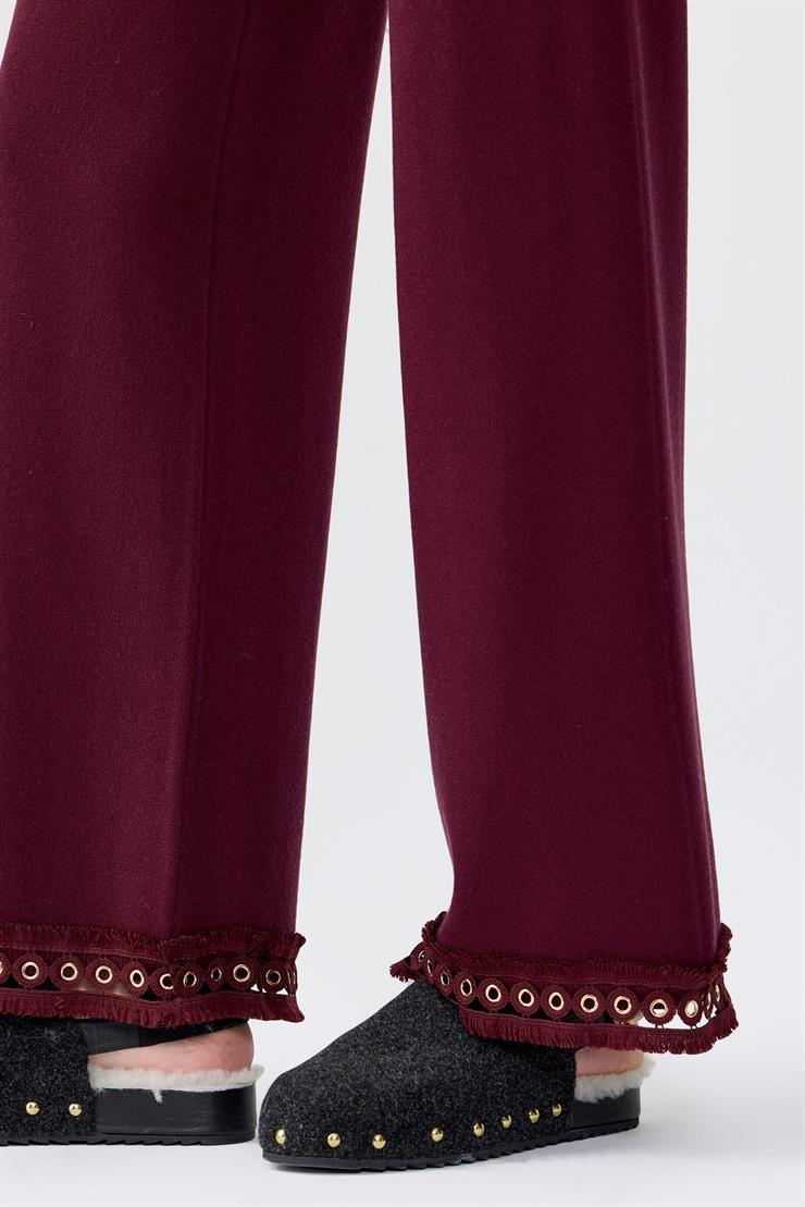 Kuş Gözü Aksesuarlı Pantolonlu Triko Takım BORDO