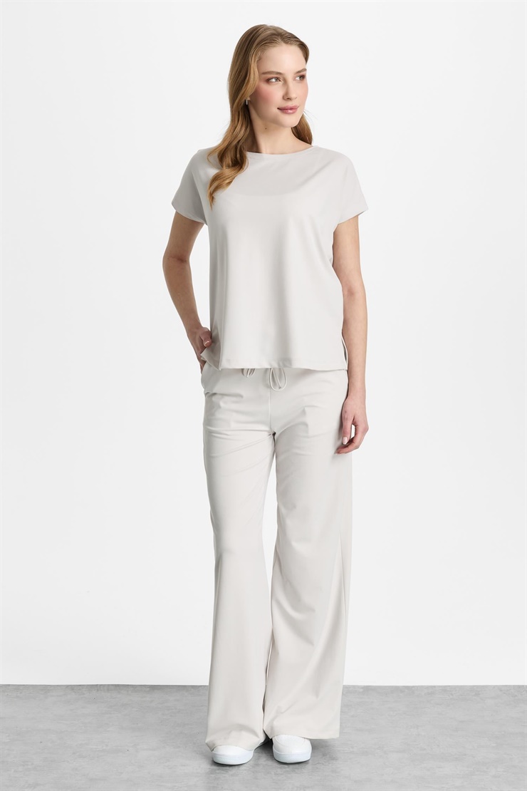 Mutlu Ertan Kadın Basic Sıfır Yaka Bluz Taş 30467