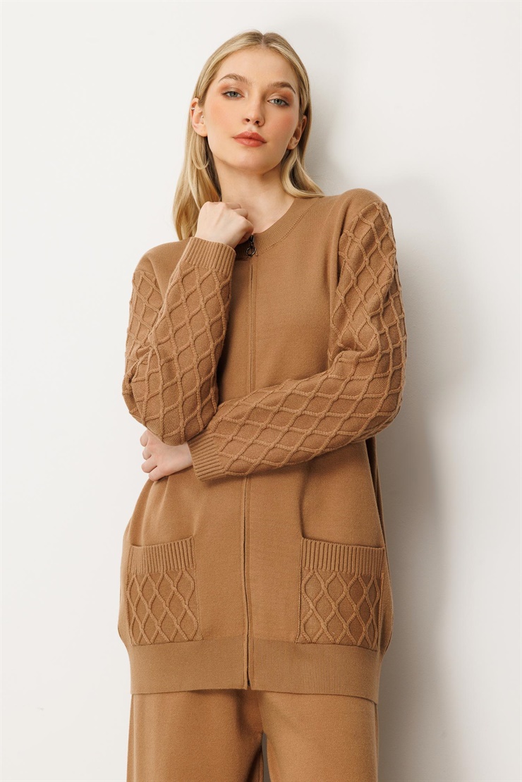 Mutlu Ertan Kadın Cep ve Kol Desenli Triko Hırka Camel 20239