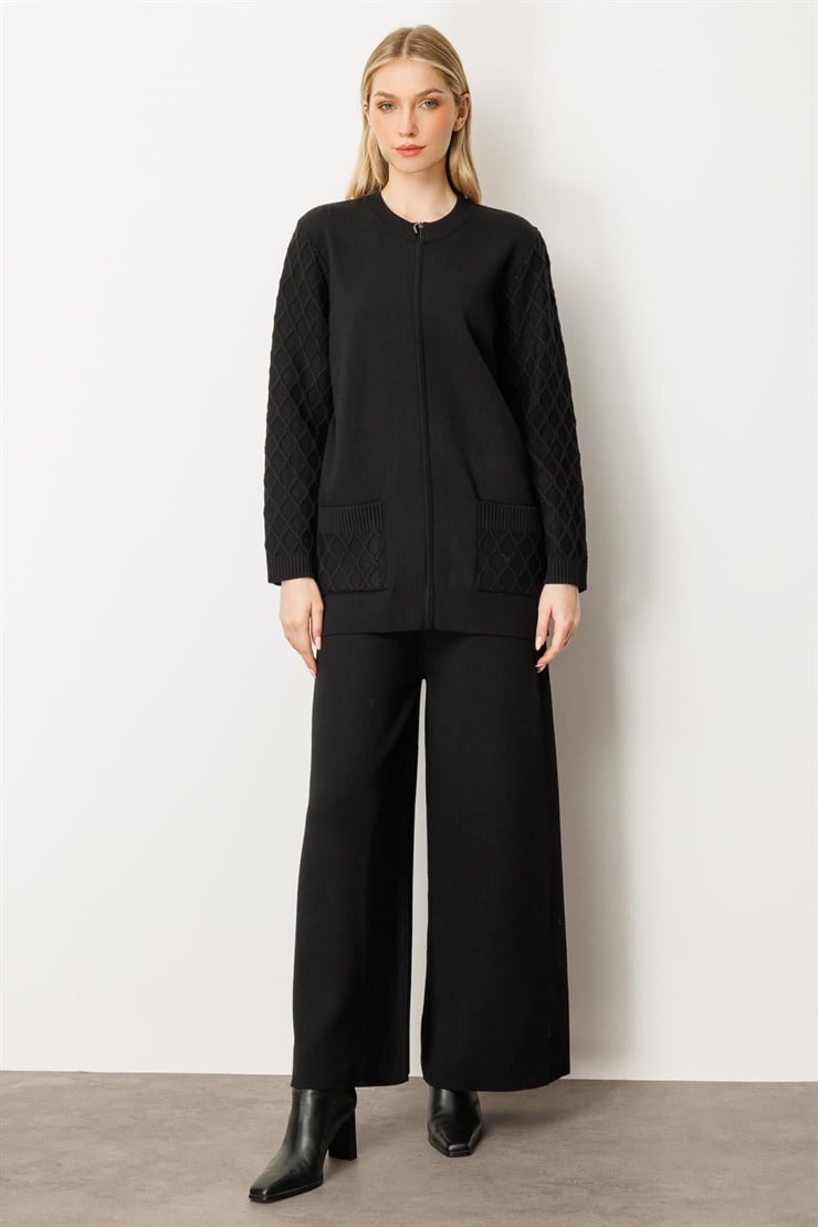 Mutlu Ertan Kadın Cep ve Kol Desenli Triko Hırka Siyah 20239