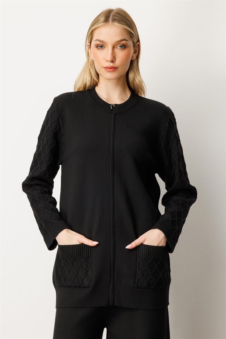 Mutlu Ertan Kadın Cep ve Kol Desenli Triko Hırka Siyah 20239