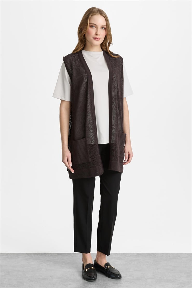 Mutlu Ertan Kadın Çiçek Ajurlu Kısa Triko Yelek Kahve 2818