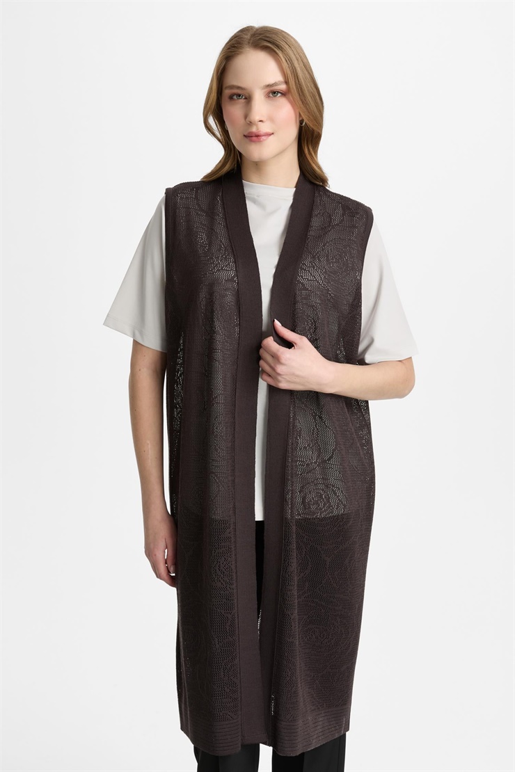 Mutlu Ertan Kadın Çiçek Desenli Uzun Triko Yelek Kahve 2803