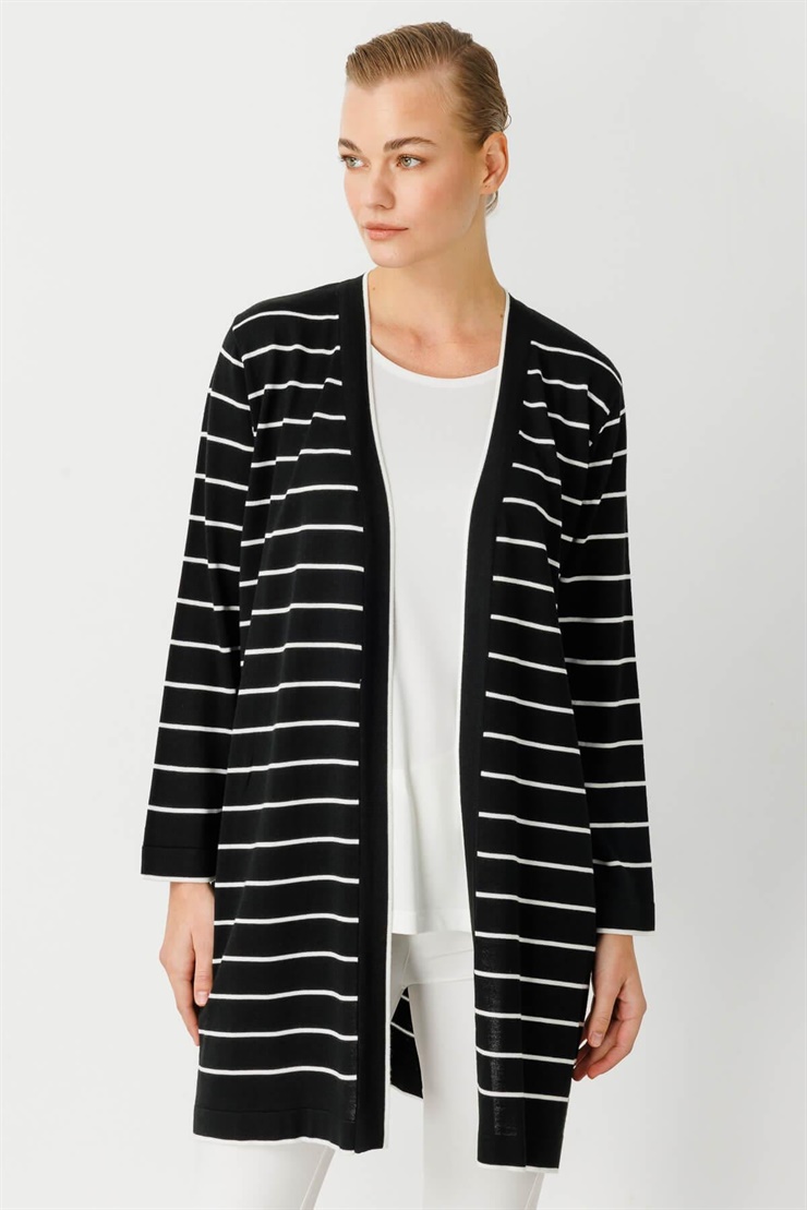 Mutlu Ertan Kadın Çizgili Triko Hırka Siyah-Ekru 20106